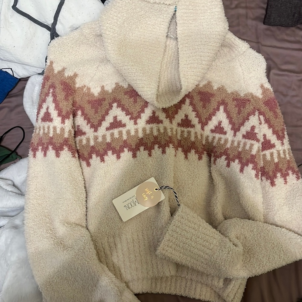 Never worn Turtle neck sweater